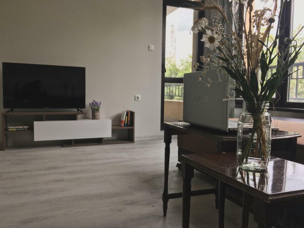 Azzurro Apartment - Ideal For Your Seaside Escape In Burgas Exterior photo
